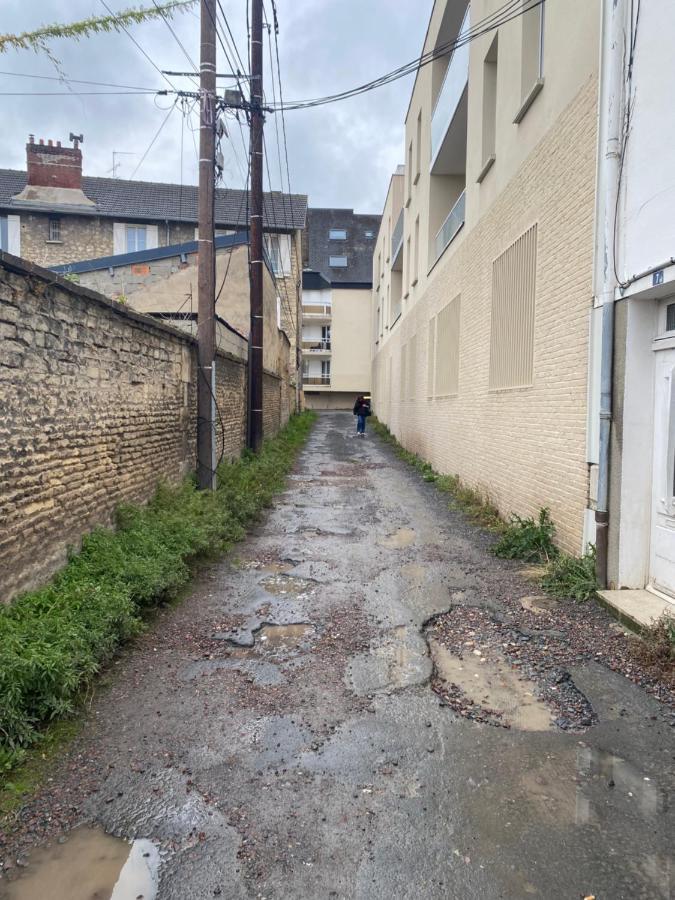 Canal Varignon Caen Bagian luar foto